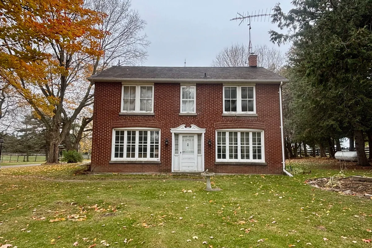 15820 Warden Avenue, ON L4A 2V6