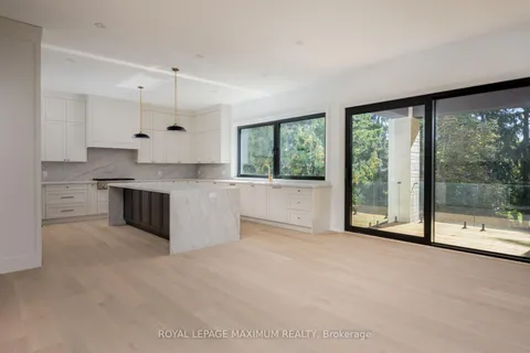 67 Davidson Street, ON L4L 1M2