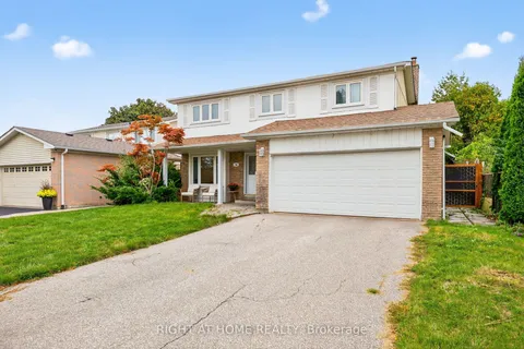 16 Mayvern Crescent, ON L4C 5J4