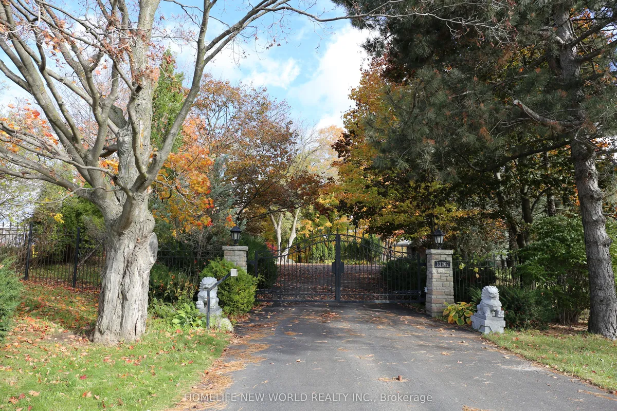 13867 Woodbine Avenue, ON L0H 1G0