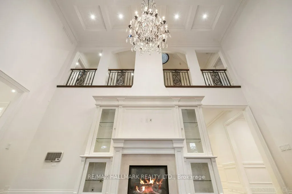 40 Maryvale Crescent, ON L4C 6P8