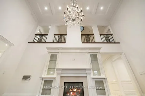 40 Maryvale Crescent, ON L4C 6P8