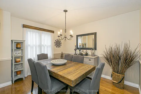 124 John Bowser Crescent, ON L3Y 7P1