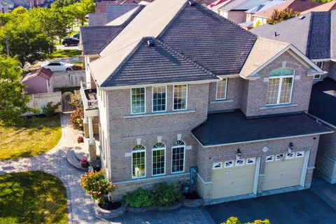 116 Landsdown Crescent, ON L6E 0M8