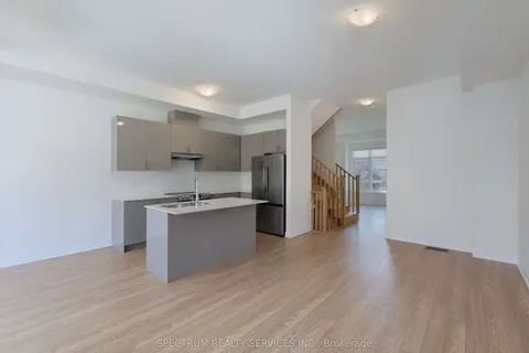 BLK 7-04 -176 De La Roche Drive, ON L4H 5G4