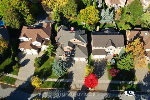 50 Kings Cross Avenue, ON L4B 2S9