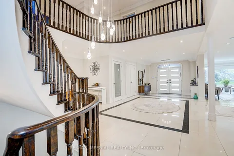 50 Kings Cross Avenue, ON L4B 2S9