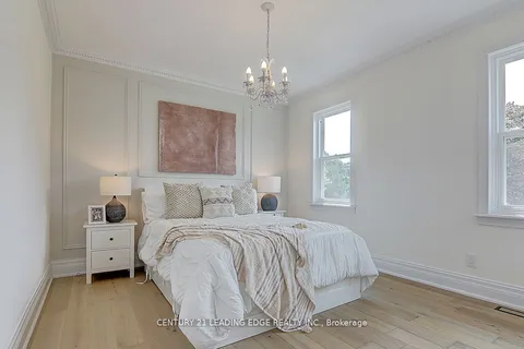 7 Maple View Lane, ON L4A 7X5