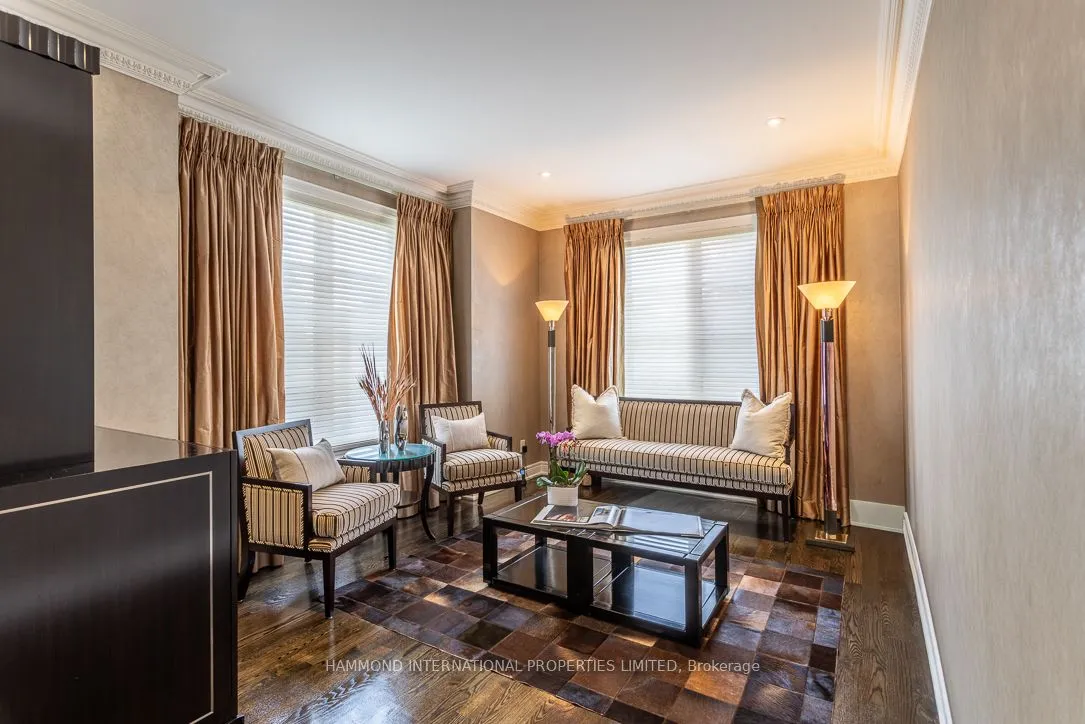 1 Sanibel Crescent, ON L4J 8G9