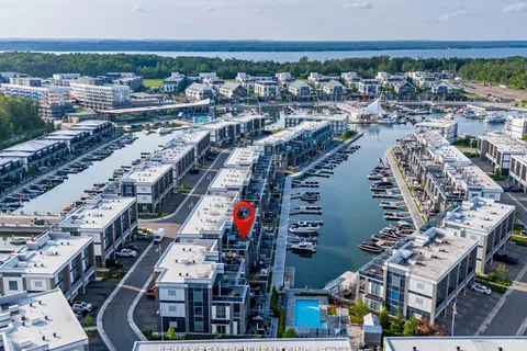 3733 Ferretti Court, ON L9S 0N6