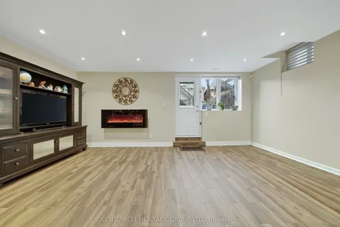 45 Robert Berry Crescent, ON L7B 1L6