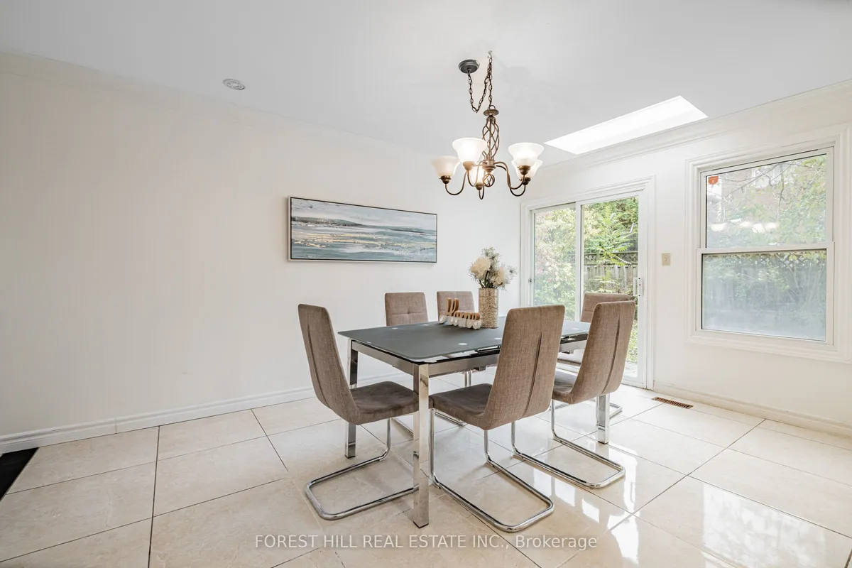 51 Briggs Avenue, ON L4B 1N6