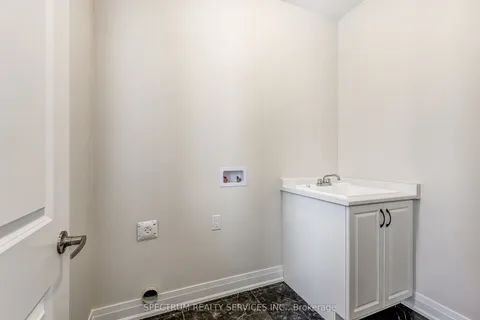 37 John Rolph Street, ON L6B 1R8