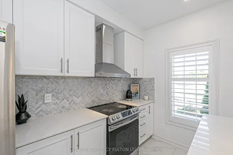 29 Vettese Court, ON L6B 0V6