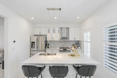 29 Vettese Court, ON L6B 0V6