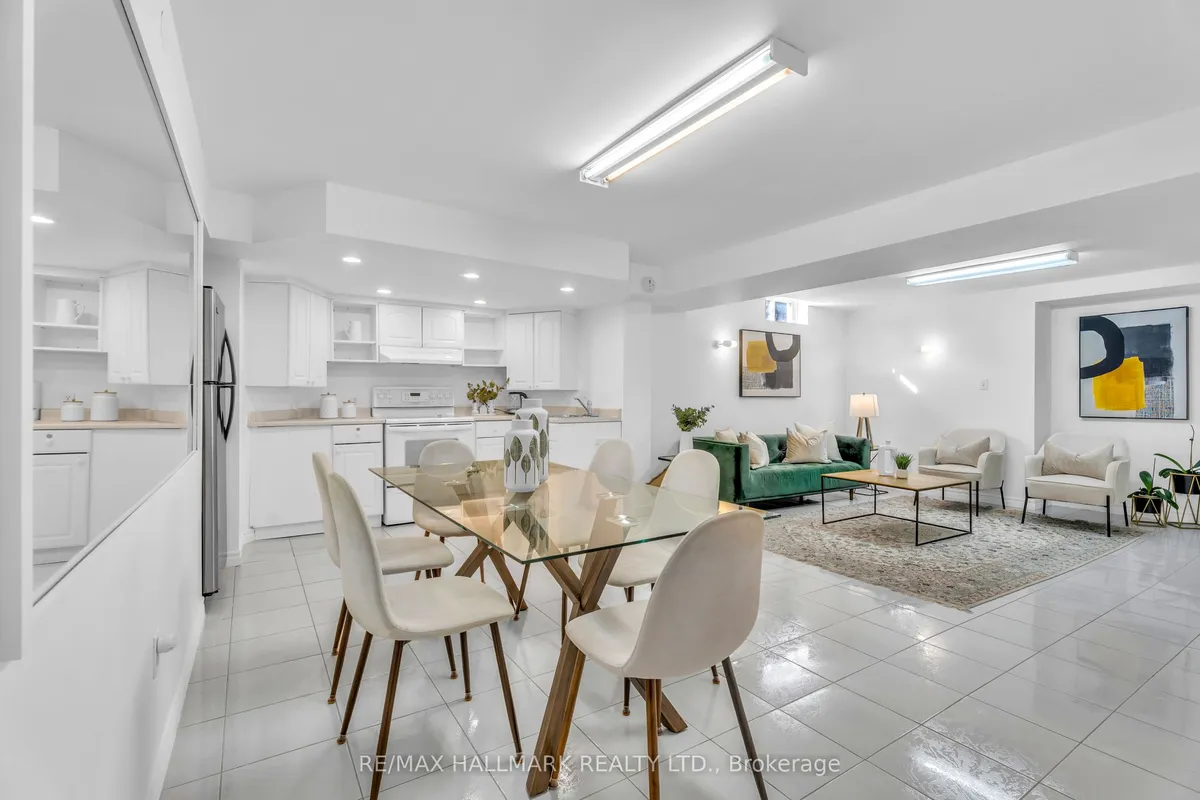 22 Larratt Lane, ON L4C 9H9