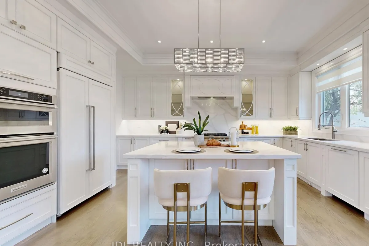 39 Howard Road, ON L3Y 3G6