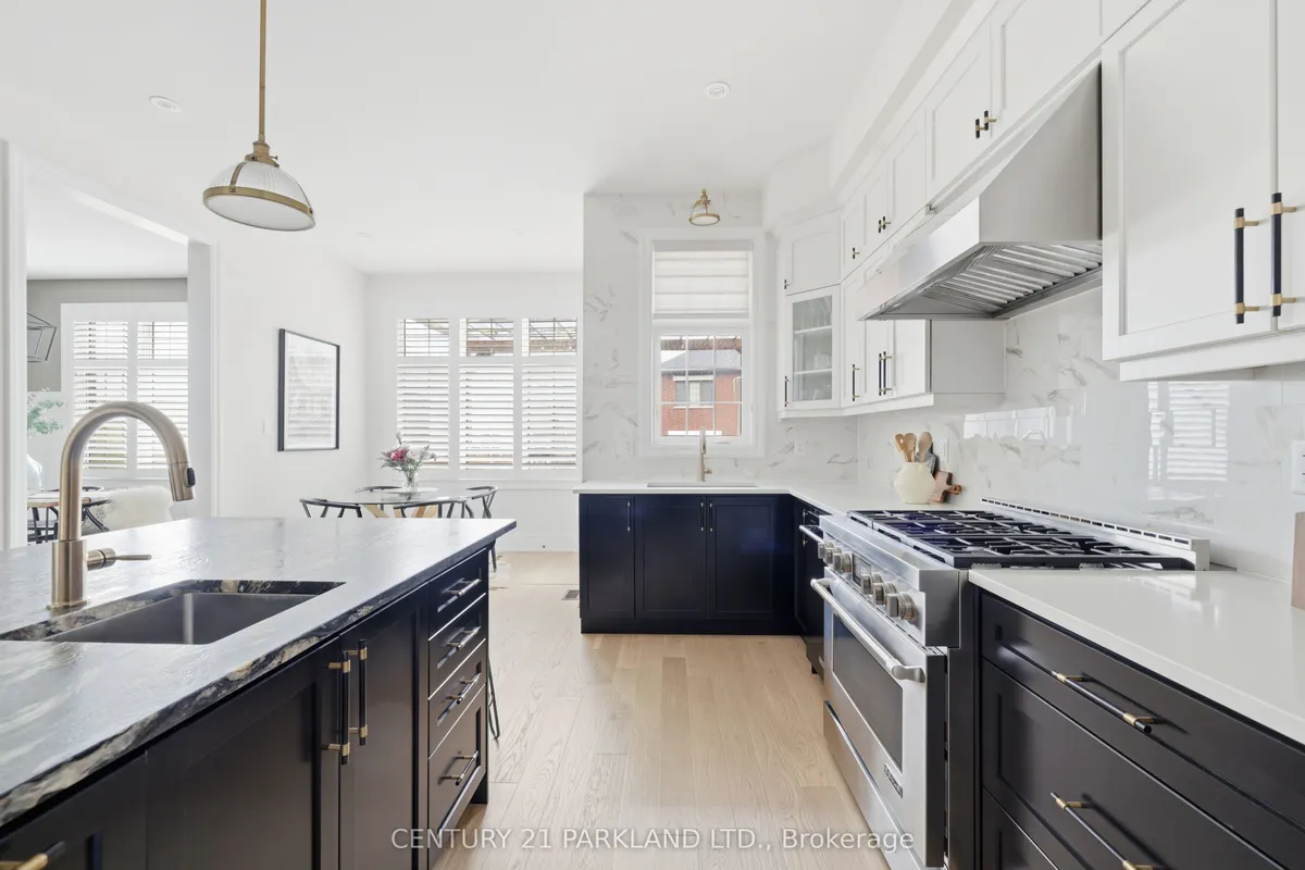 34 Chorus Crescent, ON L4H 4W3