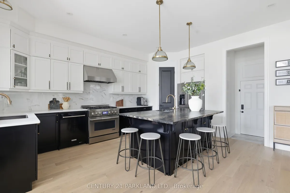 34 Chorus Crescent, ON L4H 4W3