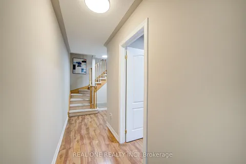 2799 Bur Oak Avenue, ON L6B 1E2