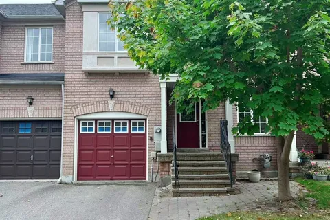 81 Bassett Avenue, ON L4B 4H5