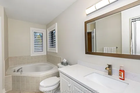 12 Wood Rim Drive, ON L4E 4E7