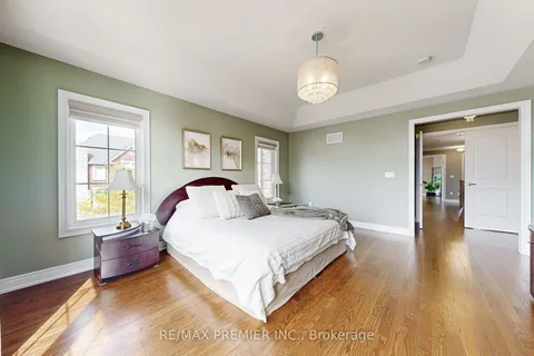 28 Rivoli Drive, ON L4H 3X2