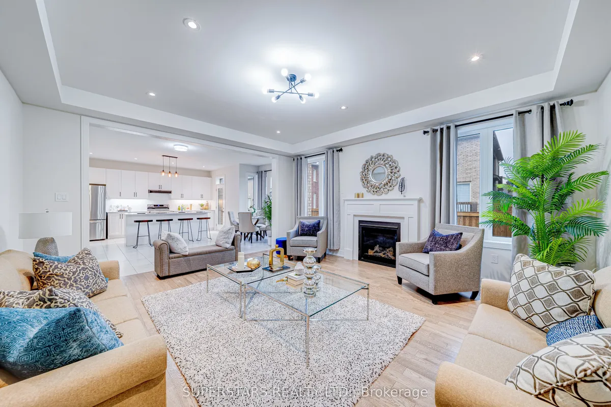 143 Kenneth Rogers Crescent, ON L9N 0S1