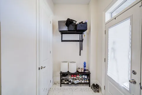 45 Kentledge Avenue, ON L9N 0W3