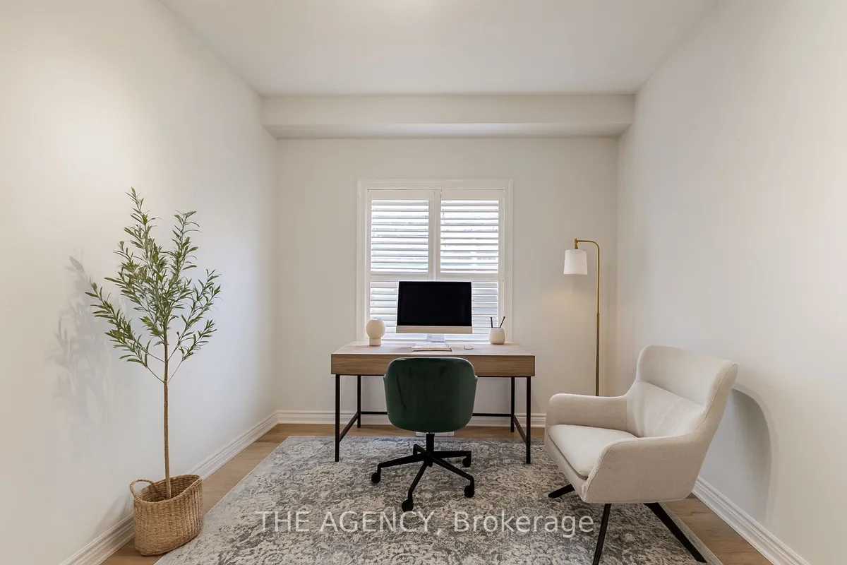 33 Ascalon Drive, ON L6A 0M5