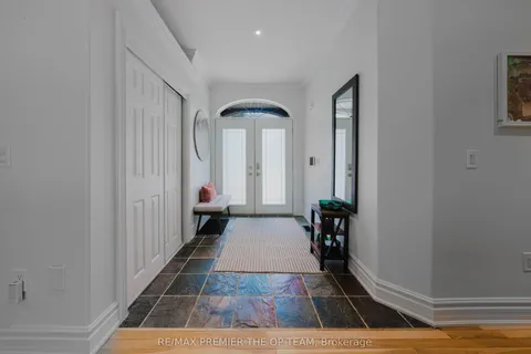 1856 Innisbrook Street, ON L9S 5A3