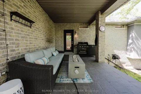 1856 Innisbrook Street, ON L9S 5A3