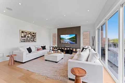 88 Cosford Street, ON L4G 0G6