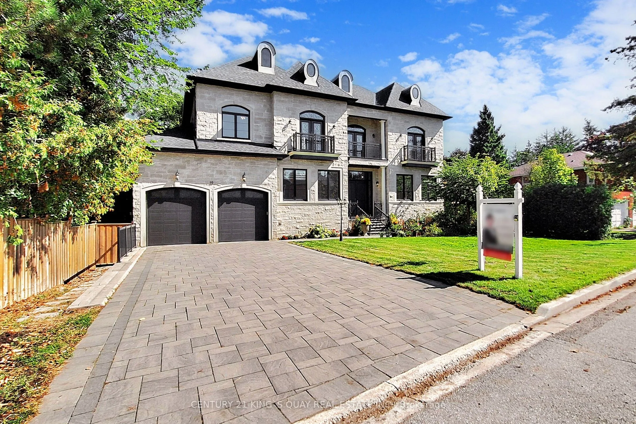 19 Blyth Street, ON L4E 2Y2