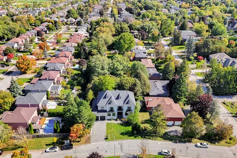 19 Blyth Street, ON L4E 2Y2