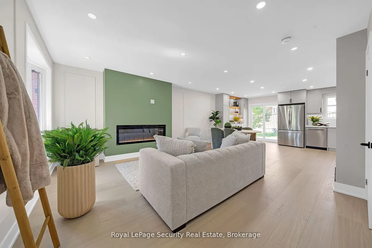 74 Andrea Lane, ON L4L 1E7