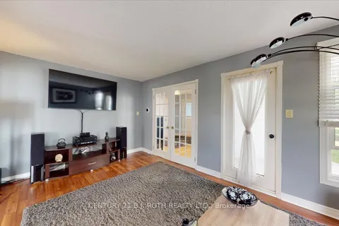 995 LINDEN Street, ON L9S 1W4