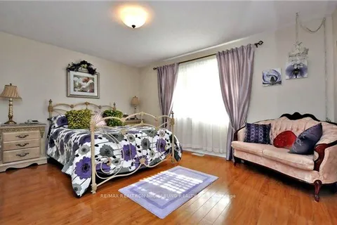 81 Spring Farm Road, ON L4G 7W7