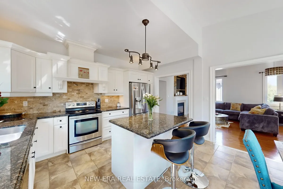 1031 Lake Drive, ON L4P 3E9