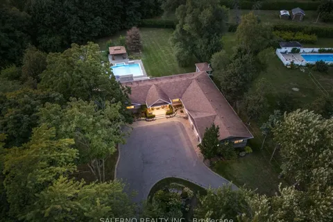 6 Ridgevale Drive, ON L6B 1A8