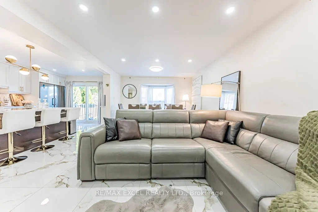 311 Conley Street, ON L4J 2Z3