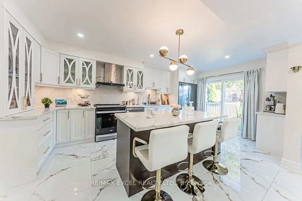 311 Conley Street, ON L4J 2Z3