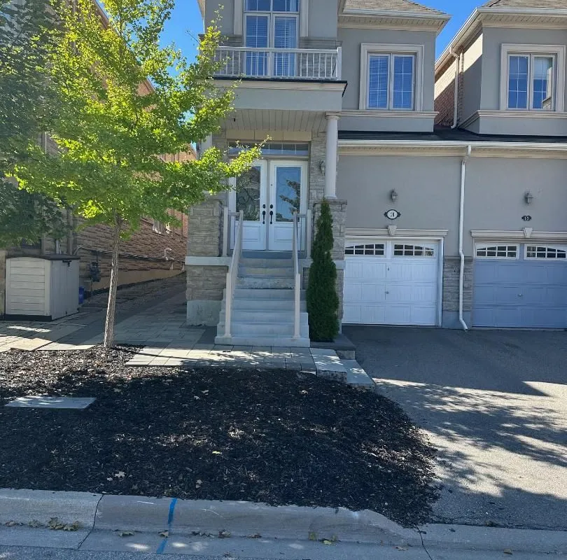 18 Bristlewood Crescent, ON L4J 0H4