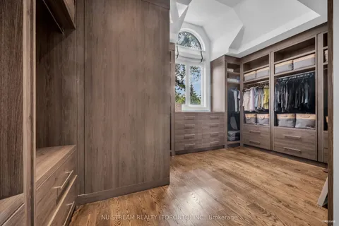 3 Greentree Road, ON L3R 3A9