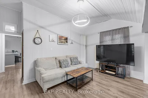 229 Elm Avenue, ON L4P 2V2