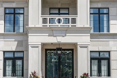 61 Orlon Crescent, ON L4C 6S4