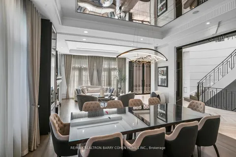 61 Orlon Crescent, ON L4C 6S4