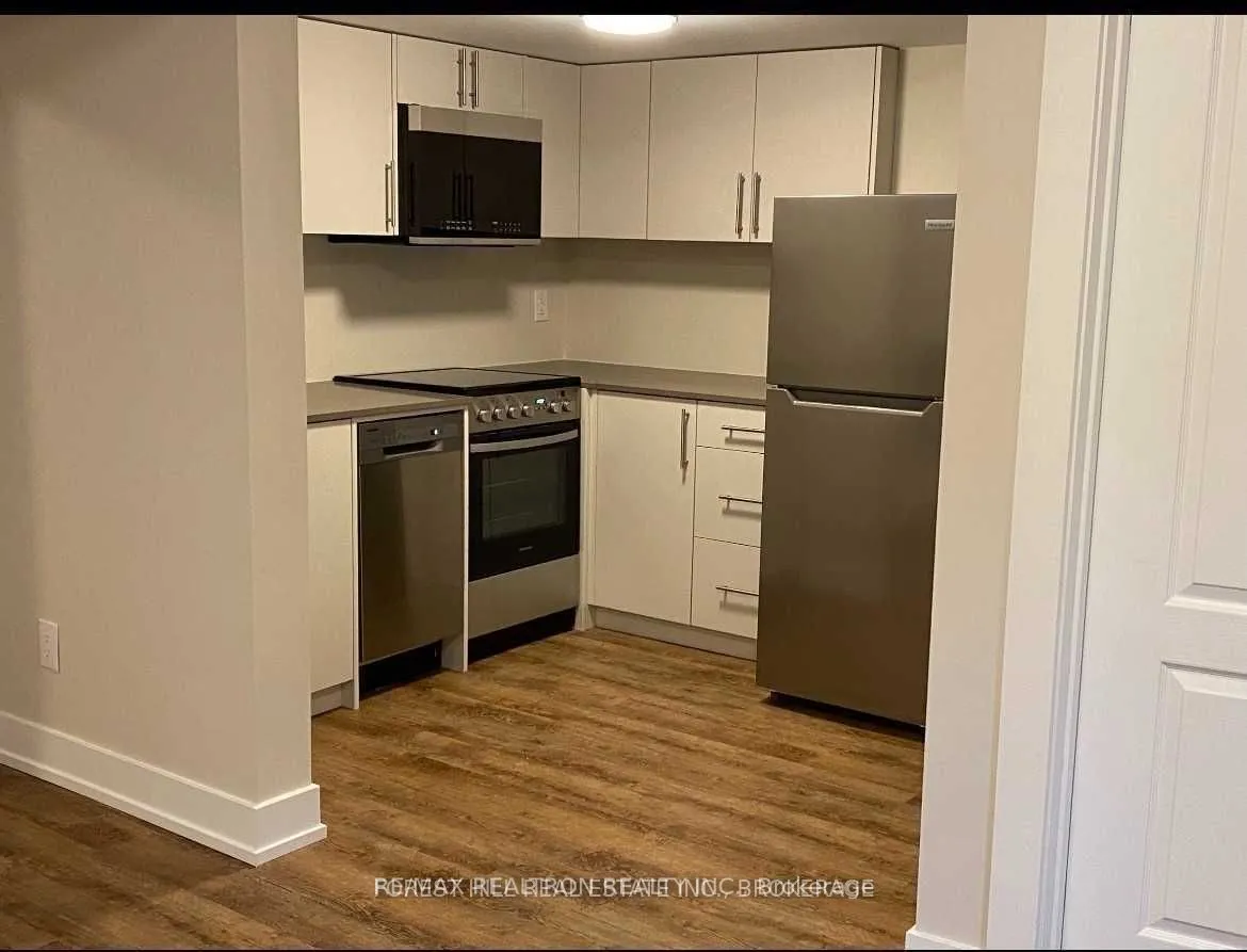 10 Terrell Avenue, ON L4P 0C8