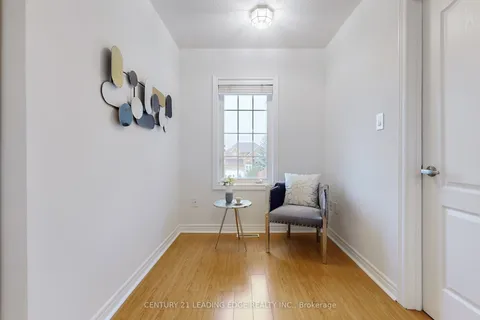 18 Fountain Court, ON L4S 2K4