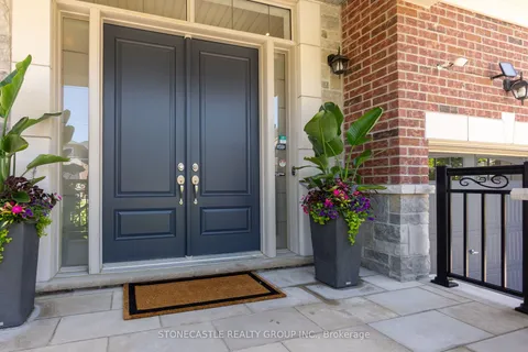 27 Mower Avenue, ON L6A 4X1